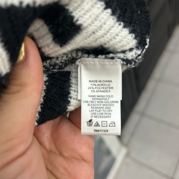 CeCe Black and White Patterned Turtleneck Sweater - Picture 5 of 9